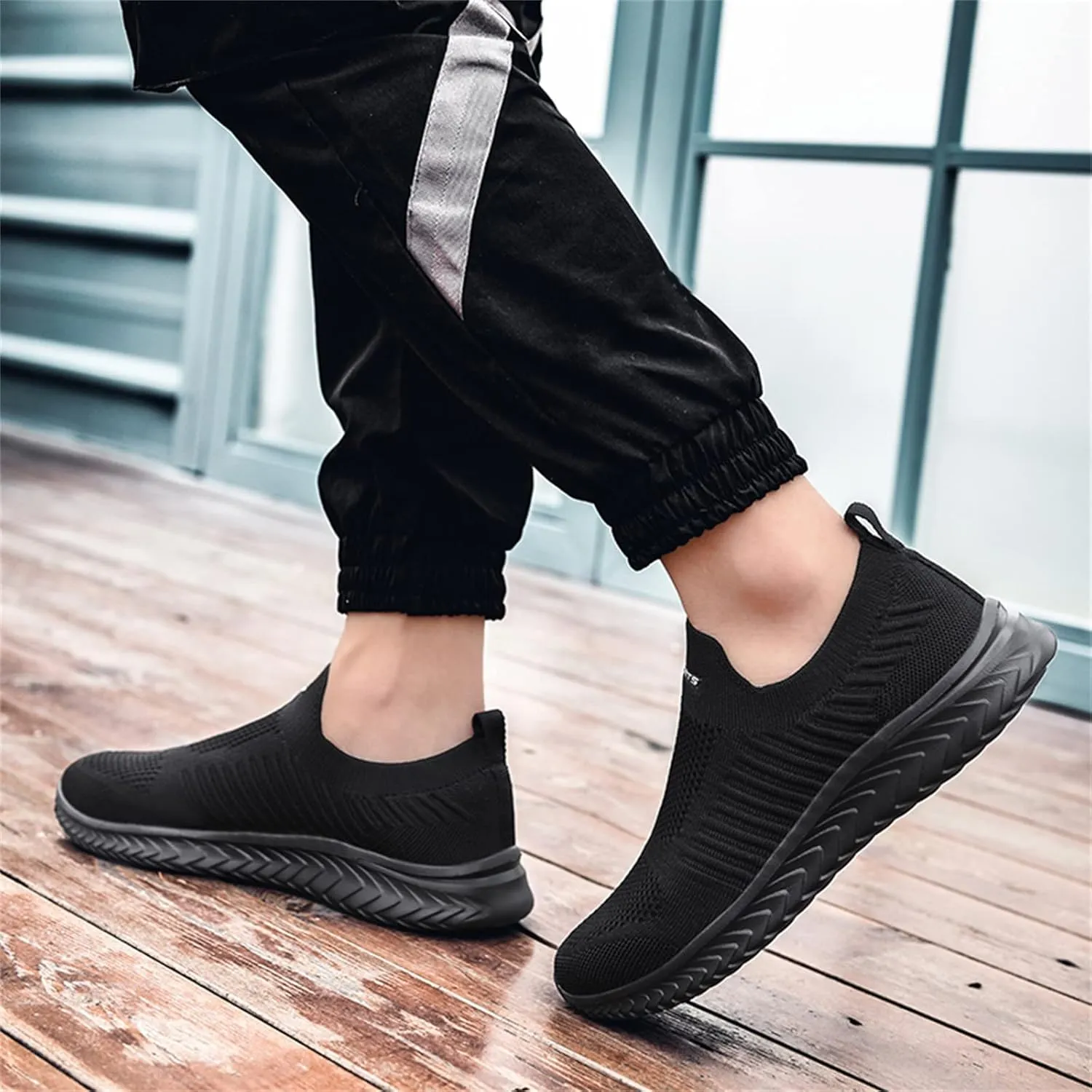 Womens Non Slip Work Shoes Slip On Water Resistant Walking Shoes Women Mesh Breathable Ladies Shoes Casual Women Shoes Sneakers White Tennis Shoe White Loafers